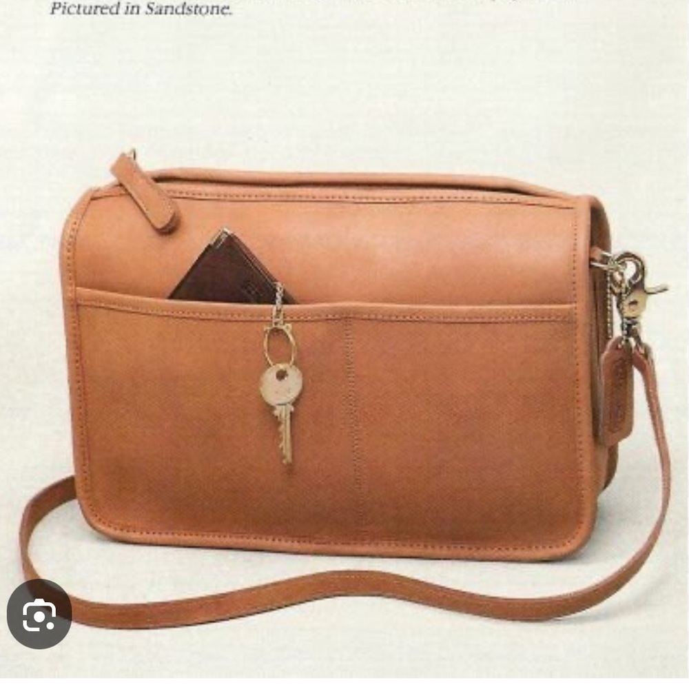 COACH Vintage 
Companion 9300 Shoulder Bag, tobacco - Picture 9 of 9